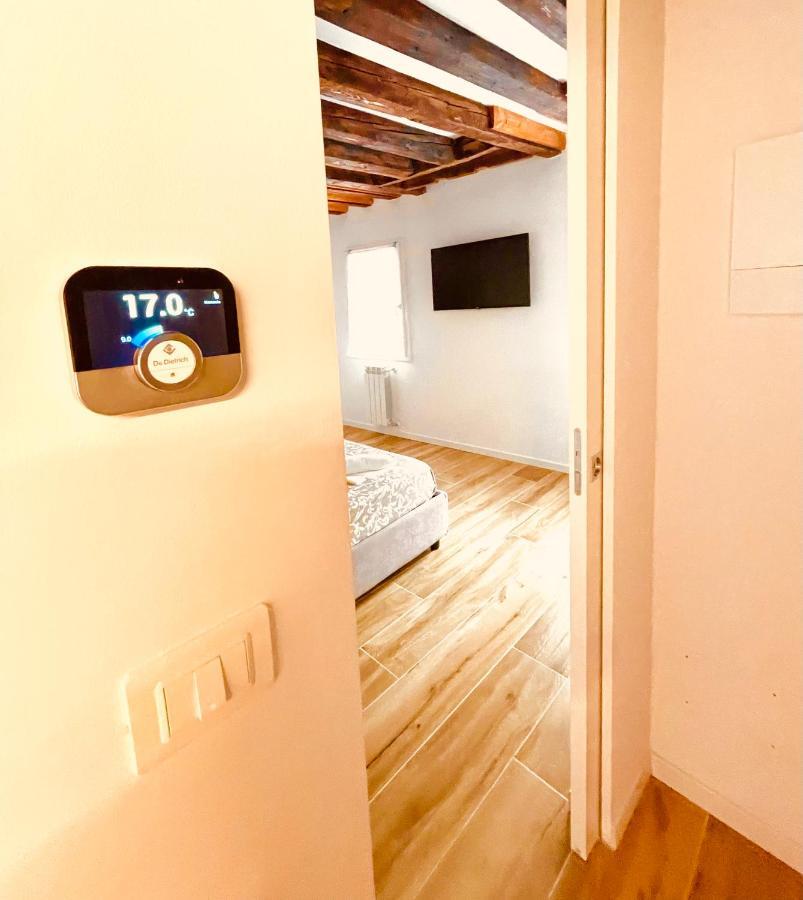 Suite Primo Piano Venecia Exterior foto